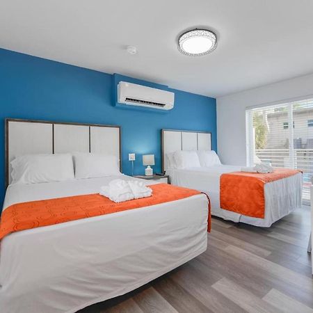 Cozy 1 Bedroom With Pool Steps From The Beach #47 Hollywood Zewnętrze zdjęcie