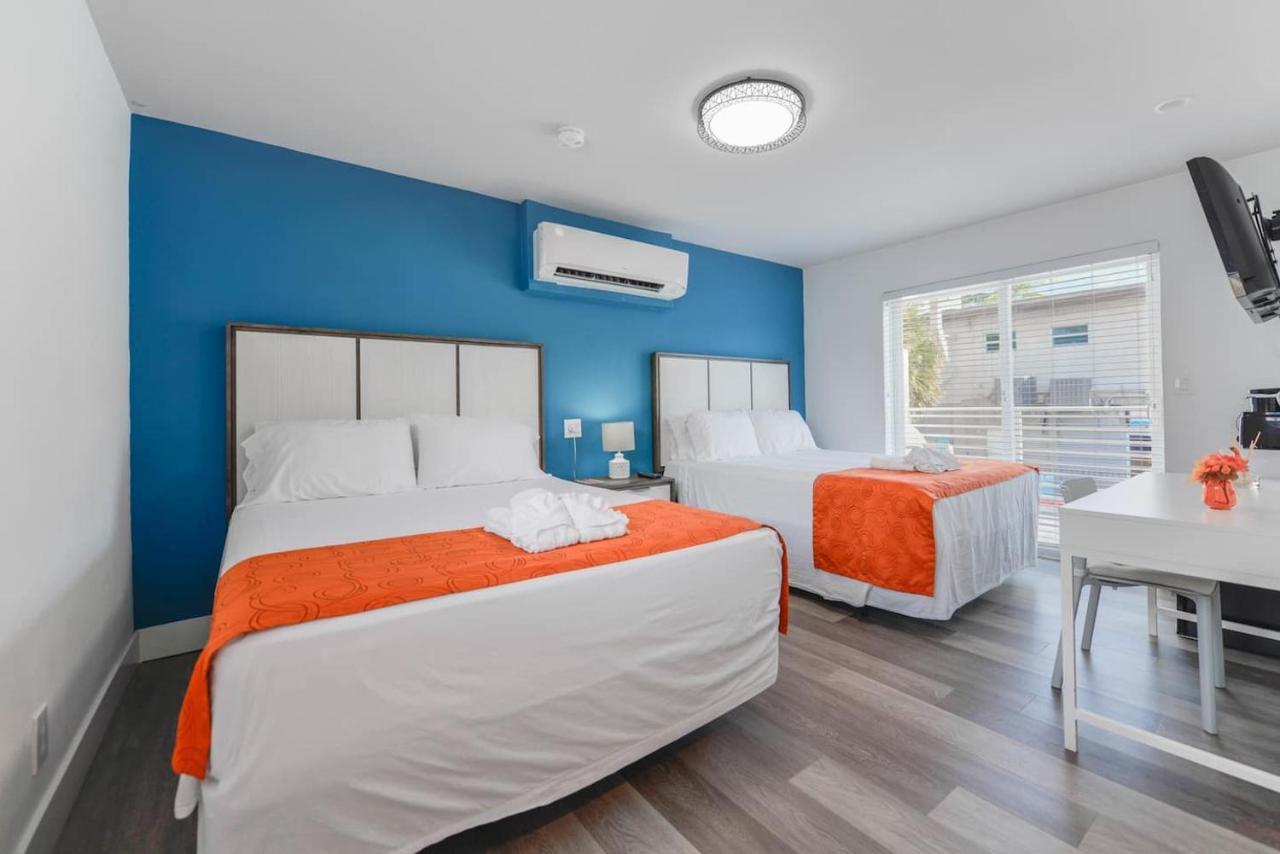 Cozy 1 Bedroom With Pool Steps From The Beach #47 Hollywood Zewnętrze zdjęcie